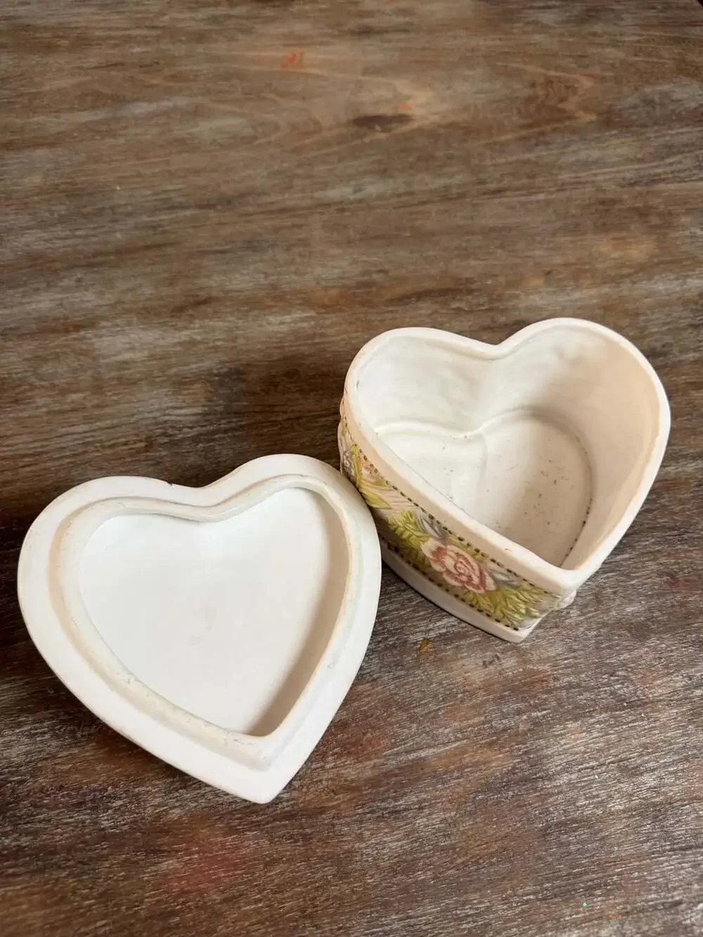 Vintage Porcelain Heart-Shaped Trinket Box with Applied Floral Bouquet